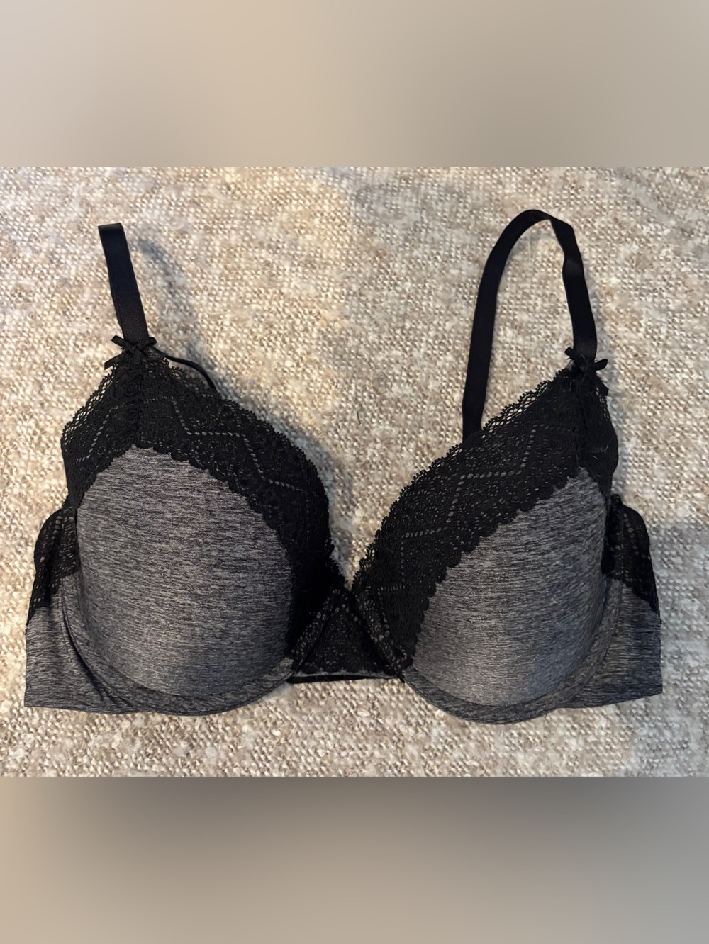 Heidi Klum Intimates Gray Push Up Bra with Black Lace Trim- 36C